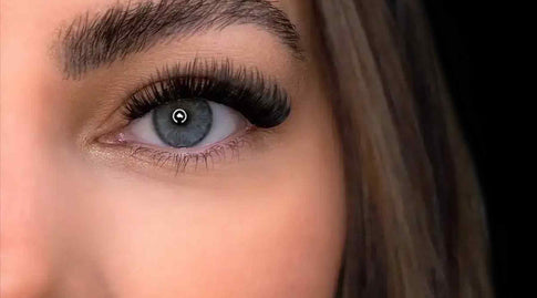 Cruelty-Free Beauty: The Ultimate Guide to Vegan Lashes