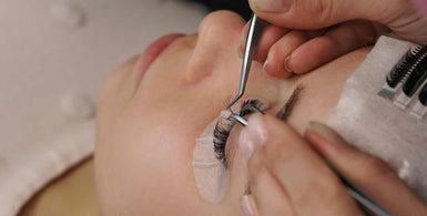 Beyond Adhesive: Exploring Different Types of Lash Glues and Their Uses