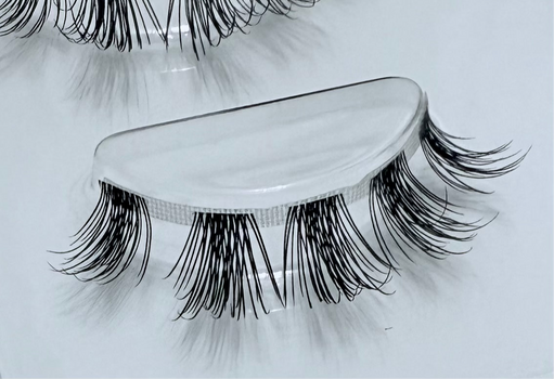 Wisp. Naturally Wispy Dolls eye.